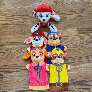 Melissa & Doug Paw Patrol Puppets Set & Chase Plush
